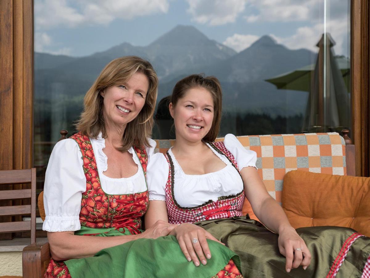 Theresienhof Petschnitzen Buitenkant foto